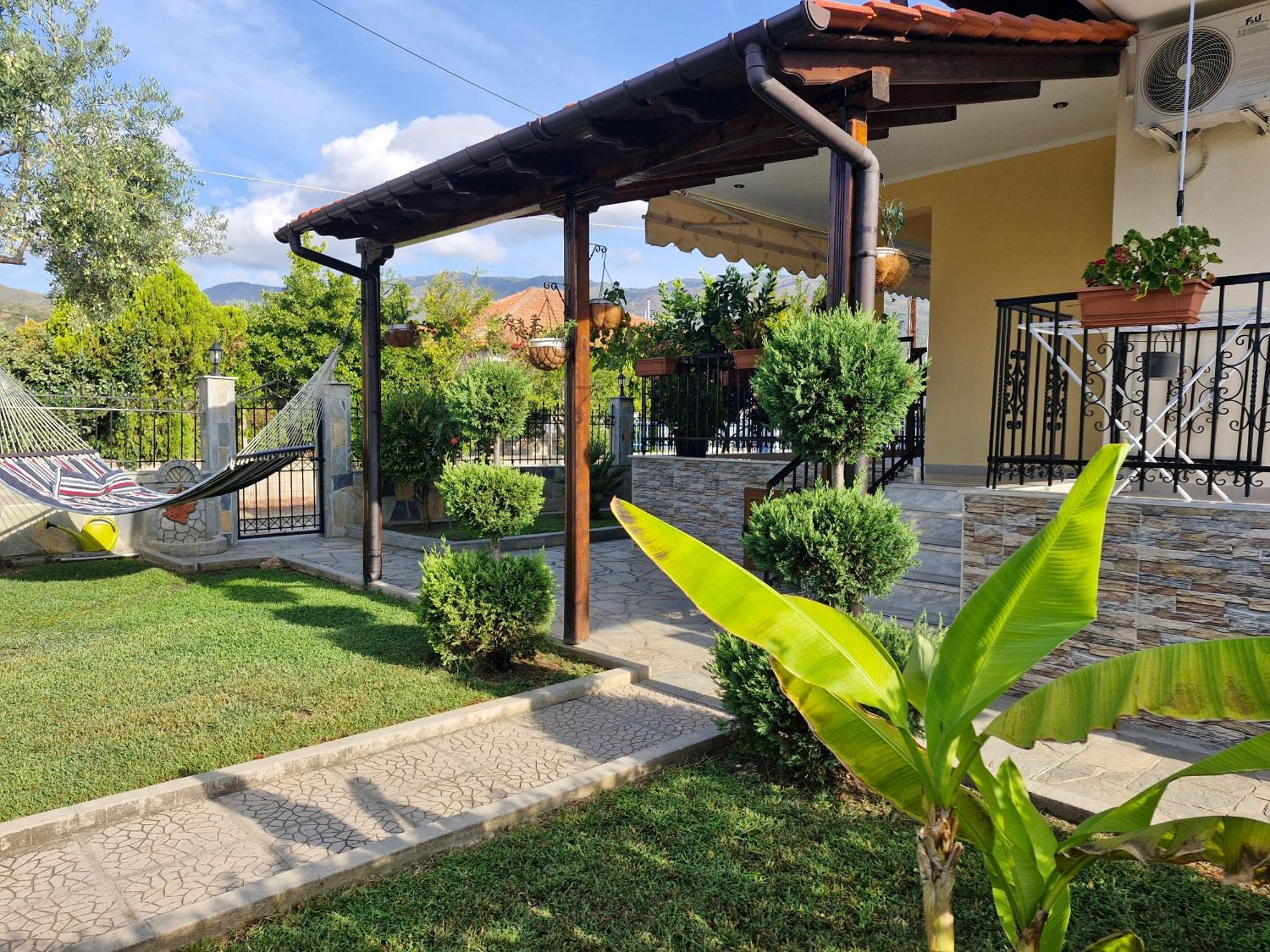 Villa Sunny Day Asproválta Ngoại thất bức ảnh